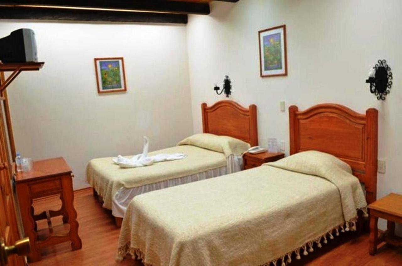 Hotel Don Quijote San Cristóbal de Las Casas Dış mekan fotoğraf