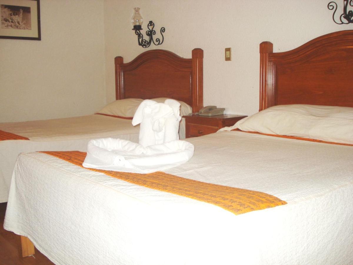 Hotel Don Quijote San Cristóbal de Las Casas Dış mekan fotoğraf