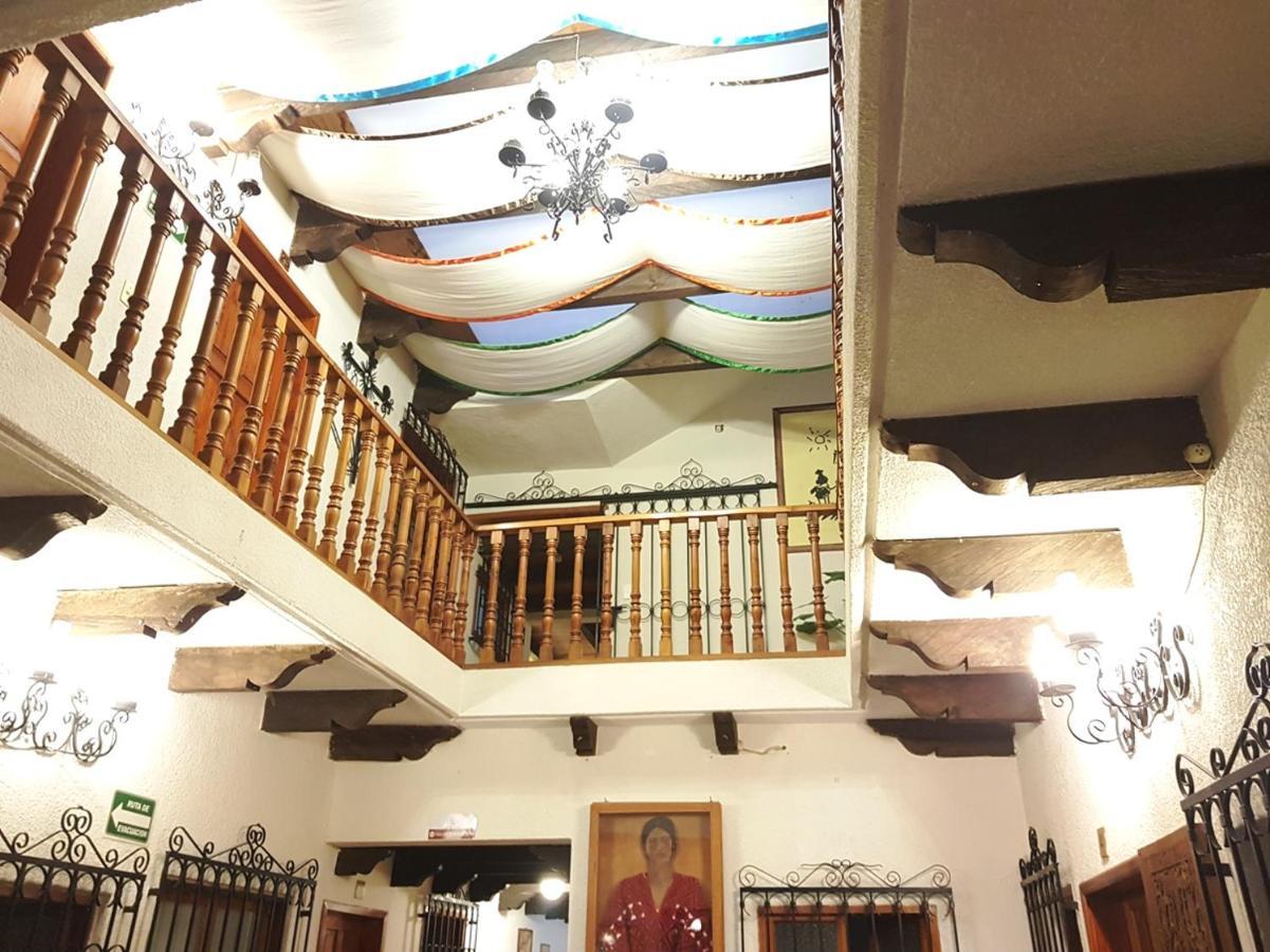 Hotel Don Quijote San Cristóbal de Las Casas Dış mekan fotoğraf
